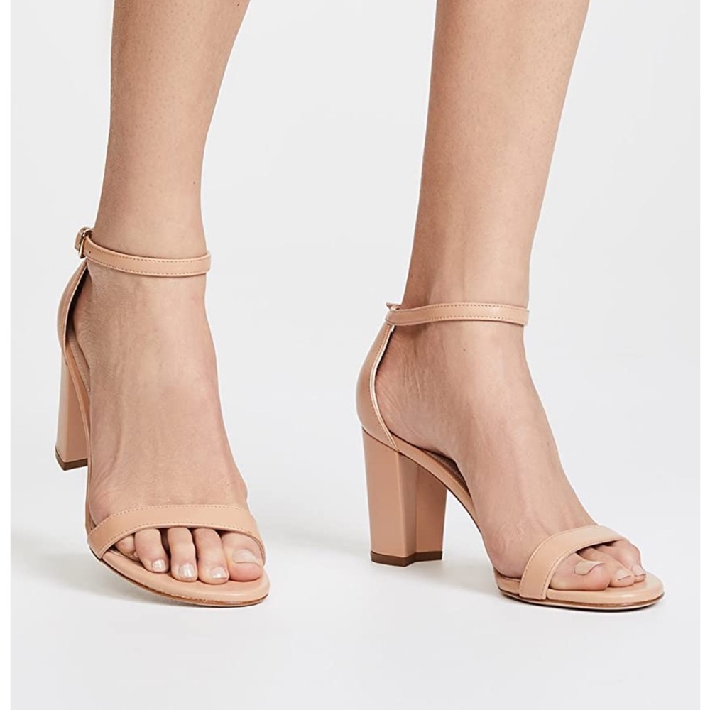 NWT Stuart Weitzmen Nearly Nude Bambina Nappa Sandal